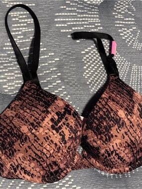 PINK Victoria's Secret Brown & Black Animal Print T-Shirt Bra